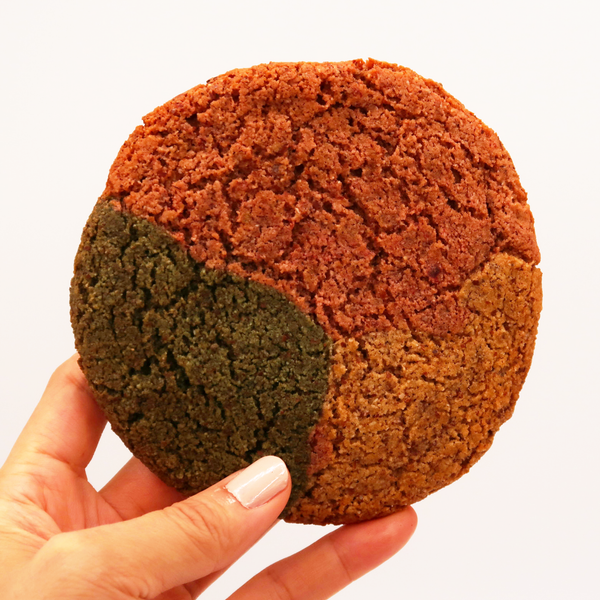 The Neo: Neapolitan cookie trio of vanilla, strawberry, matcha